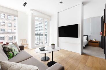 هتل Andaz 5th Avenue, By Hyatt
