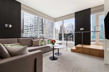 هتل Andaz 5th Avenue, By Hyatt