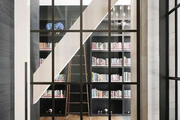 هتل Andaz 5th Avenue, By Hyatt