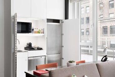 هتل Andaz 5th Avenue, By Hyatt