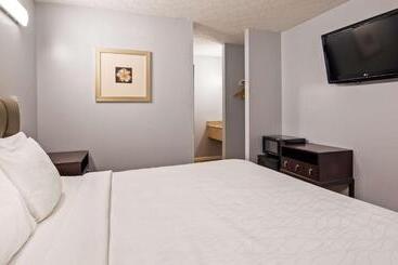 هتل Apple Valley Inn Pigeon Forge