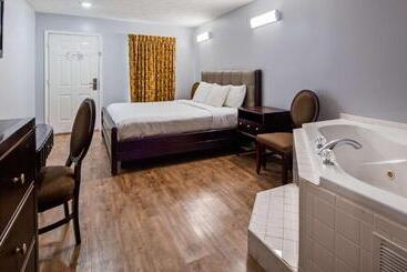 هتل Apple Valley Inn Pigeon Forge