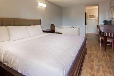 هتل Apple Valley Inn Pigeon Forge