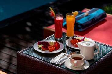 هتل Bali Island Villas And Spa Seminyak