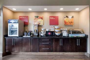 هتل Comfort Suites