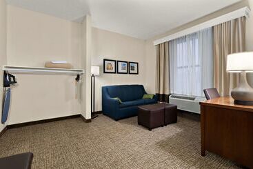 هتل Comfort Suites