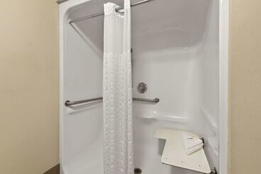 هتل Comfort Suites