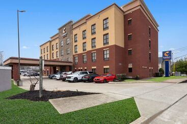 هتل Comfort Suites