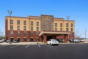 هتل Comfort Suites