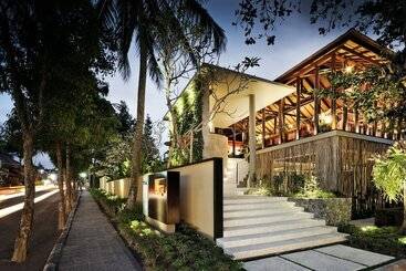 هتل Como Uma Ubud