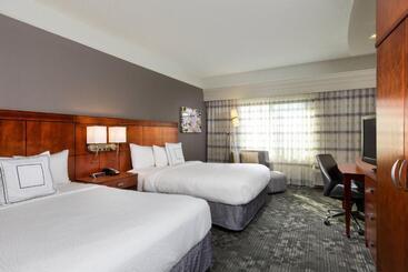 هتل Courtyard By Marriott Houston Galleria