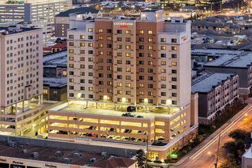 هتل Courtyard By Marriott Houston Galleria