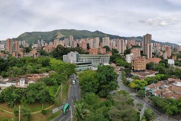 Diez Hotel Categoría Colombia