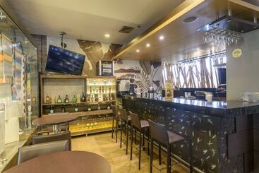 Diez Hotel Categoría Colombia