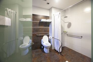 Diez Hotel Categoría Colombia