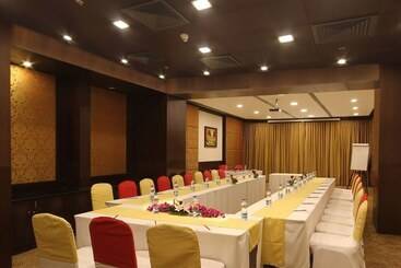 Fortune Select Jp Cosmos, Bengaluru   Member Itc S Hotel Group