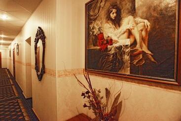 Gallery Hotel Gintama Apgrade