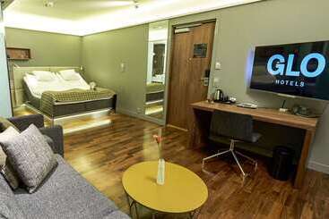 Comfort Hotel Xpress Helsinki Airport Terminal