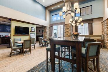 هتل Hampton Inn & Suites Colorado Springs/air Force Academy