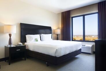 هتل Hilton Garden Inn Guanacaste Airport