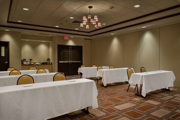 هتل Hilton Garden Inn Phoenix Airport North