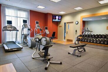 هتل Hilton Garden Inn Phoenix Airport North