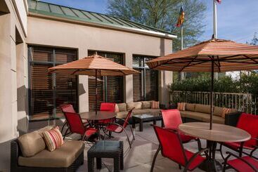 هتل Hilton Garden Inn Phoenix Airport North