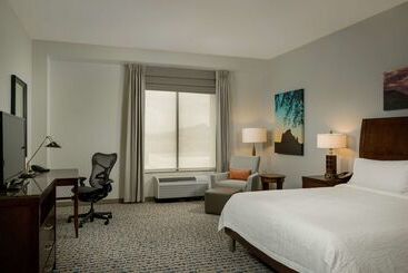 هتل Hilton Garden Inn Phoenix Airport North