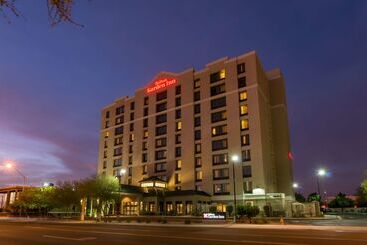 هتل Hilton Garden Inn Phoenix Airport North