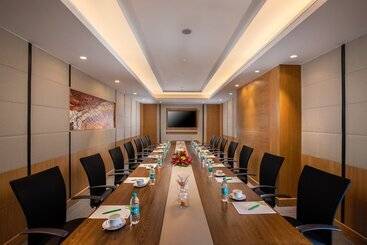 هتل Holiday Inn Agra Mg Road An Ihg