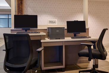 فندق Homewood Suites By Hilton Anchorage