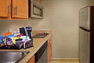 هتل Homewood Suites By Hilton Daytona Beach Speedwayairport