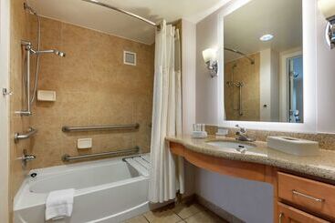 هتل Homewood Suites By Hilton Daytona Beach Speedwayairport