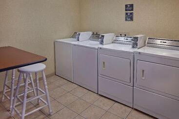 هتل Homewood Suites By Hilton Daytona Beach Speedwayairport
