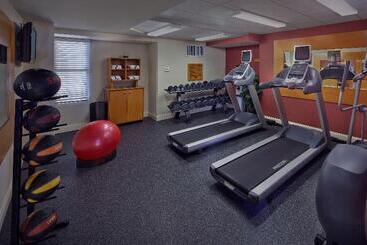 هتل Homewood Suites By Hilton Daytona Beach Speedwayairport
