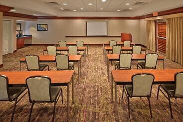 هتل Homewood Suites By Hilton Daytona Beach Speedwayairport
