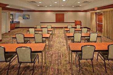 هتل Homewood Suites By Hilton Daytona Beach Speedwayairport