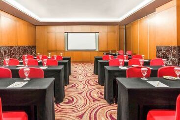 هتل Ibis Semarang Simpang Lima