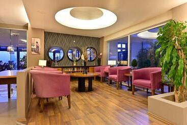 هتل Idee Sui̇tes Fethiye