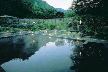 ریوکان Jozankei Grand Hotel Zuien