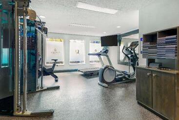 هتل La Quinta By Wyndham Dallas   Las Colinas