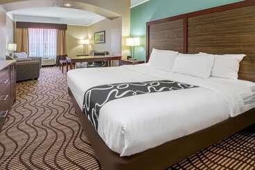 هتل La Quinta By Wyndham Houma