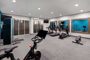 هتل La Quinta By Wyndham Houma