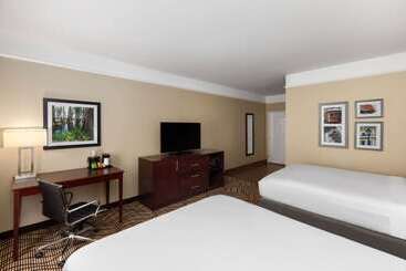 هتل La Quinta By Wyndham Houma