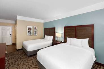 هتل La Quinta By Wyndham Houma