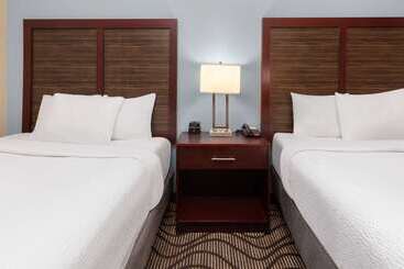 هتل La Quinta By Wyndham Houma
