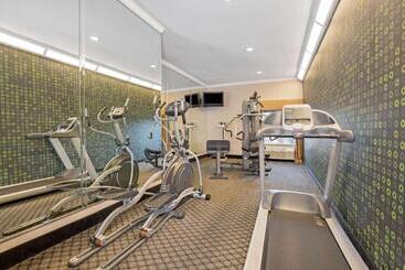 هتل Sonesta Essential Houston Westchase