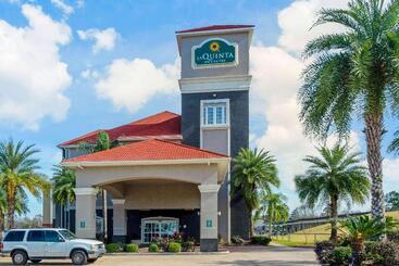 هتل La Quinta Inn & Suites By Wyndham Lake Charles Casino Area