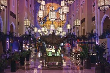 هتل Oaks Ibn Battuta Gate Dubai