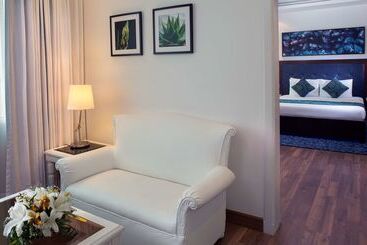 هتل Radisson Blu Kochi